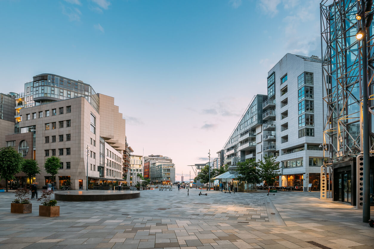 Modern city plaza with contemporary architecture and open square